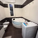 Colorato בית הארחה