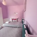 Colorato בית הארחה פררה